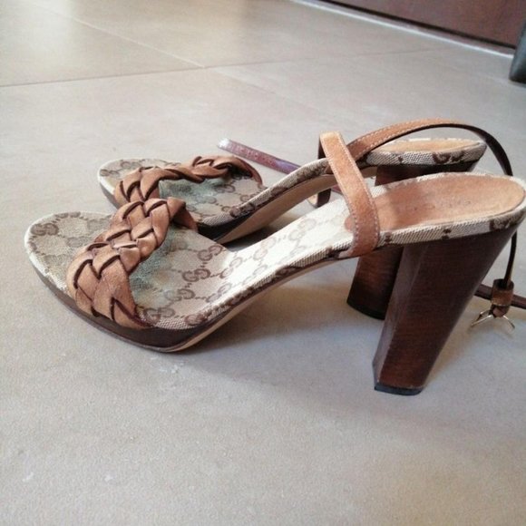 Authentic Gucci Monogram and Leather Platform Sandals EU 39 C - Picture 1 of 4